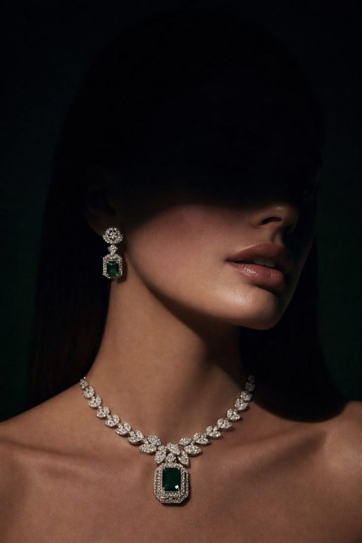 Imperial Emerald Ring - View 3